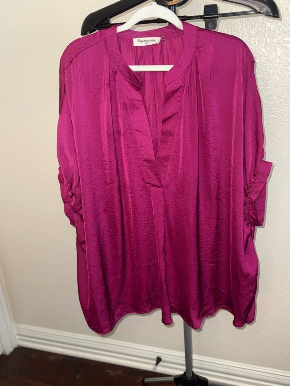 Impressions Magenta Roll-Tab Satin Tunic - Picture 2 of 6
